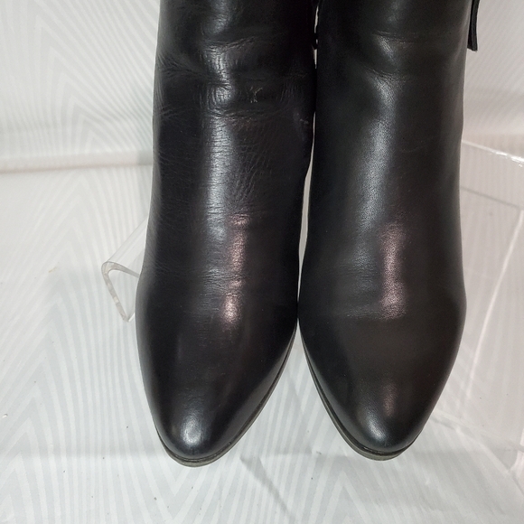 Frye Judith Black Double Zipper Leather Booties Size 8 - Picture 7 of 8